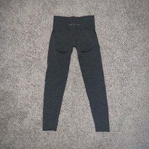 NVGTN Grey Contour Seamless Leggings | Size: S